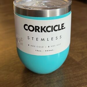 Corkcicle insulated 12 oz wine tumbler